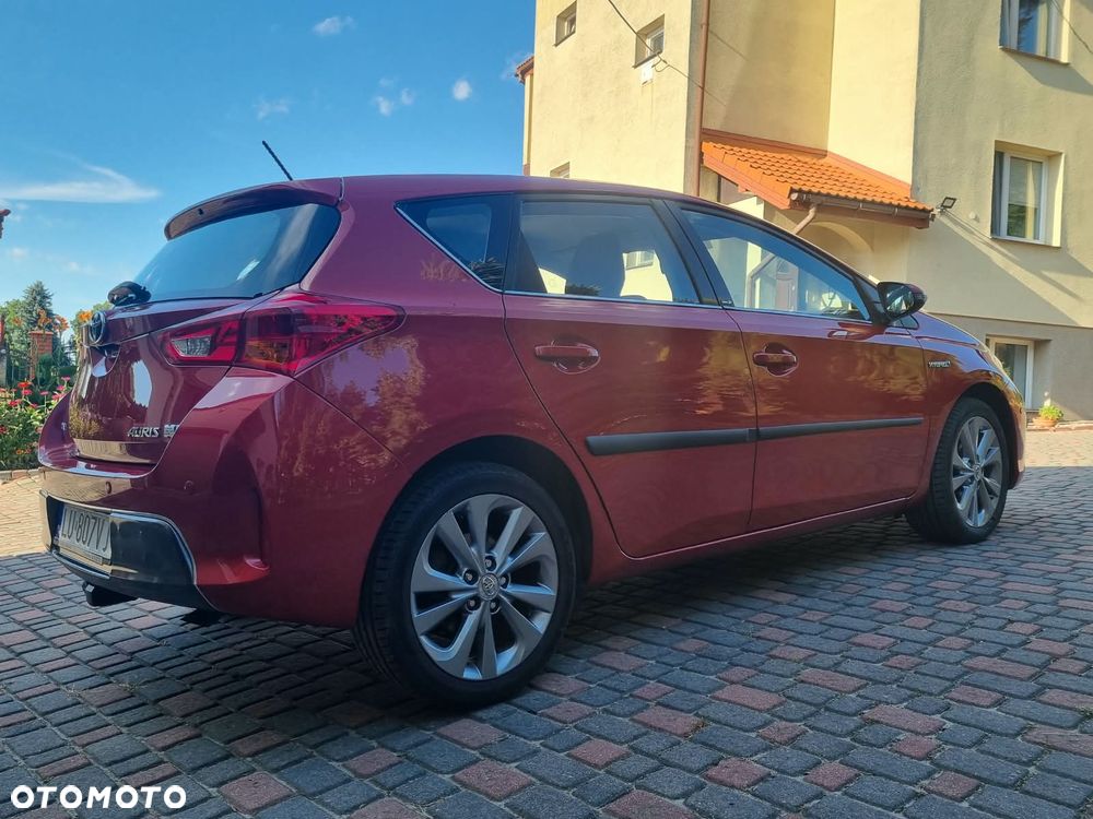 Toyota Auris 1.8 HSD Luna - 8