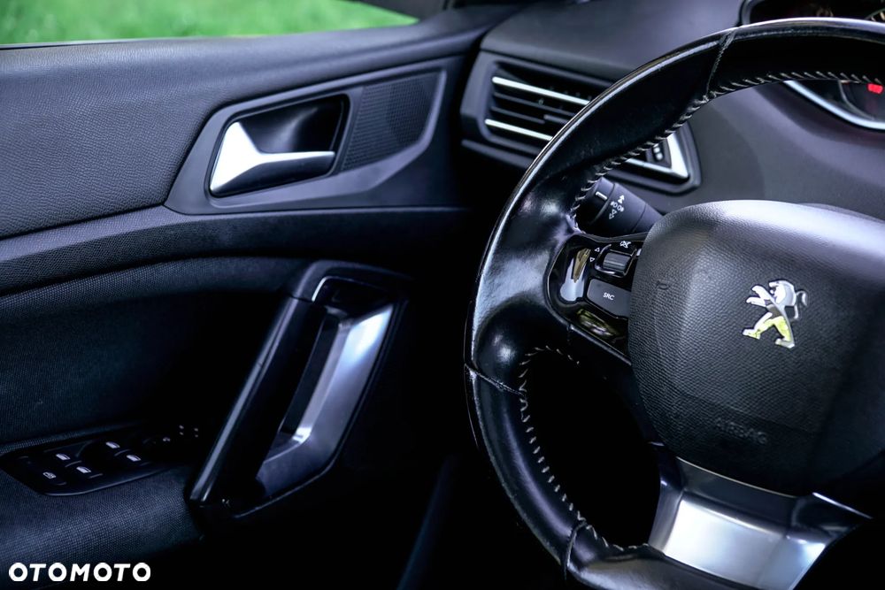 Peugeot 308 - 28