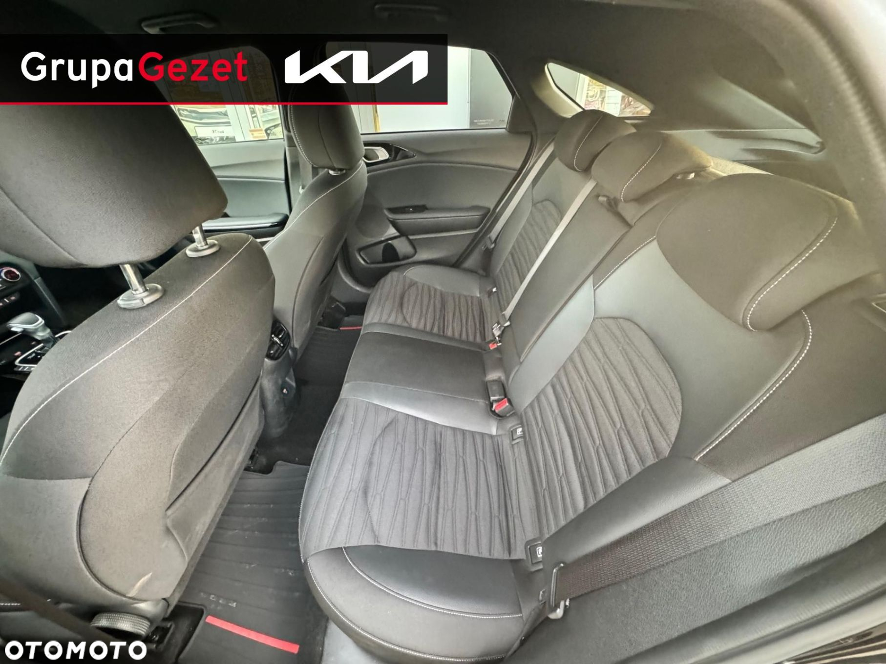 Kia ProCeed - 16