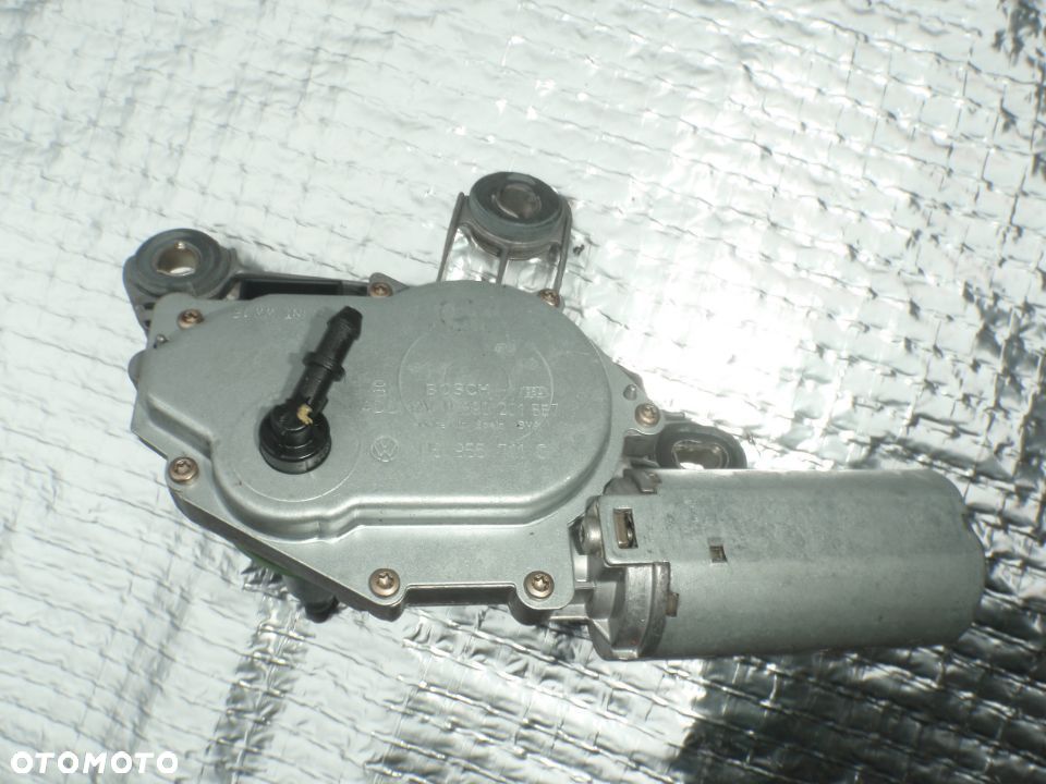 silniczek mechanizm wycieraczek klamka blenda zawias wiązka  zamek centralny stop wiązka zawias klapy  vw passat golf IV 4 - 8