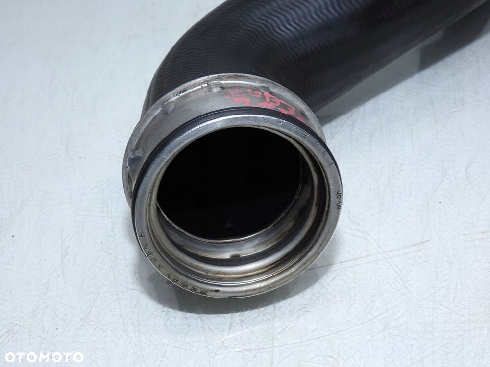 WĄŻ RURA INTERCOOLERA AUDI A4 B7 2.0 TDI - 5