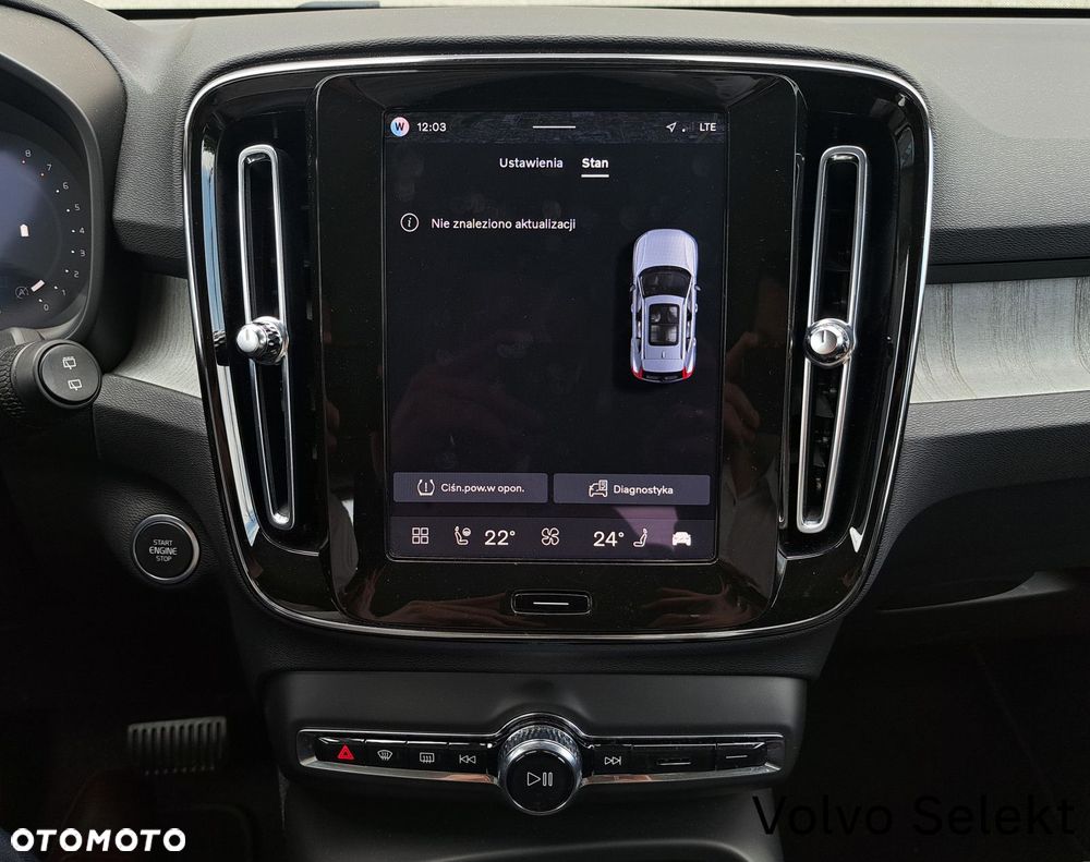 Volvo XC 40 - 22