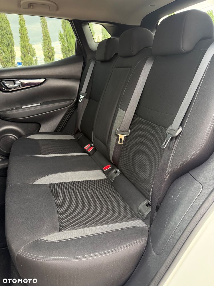 Nissan Qashqai 1.3 DIG-T N-Tec - 25