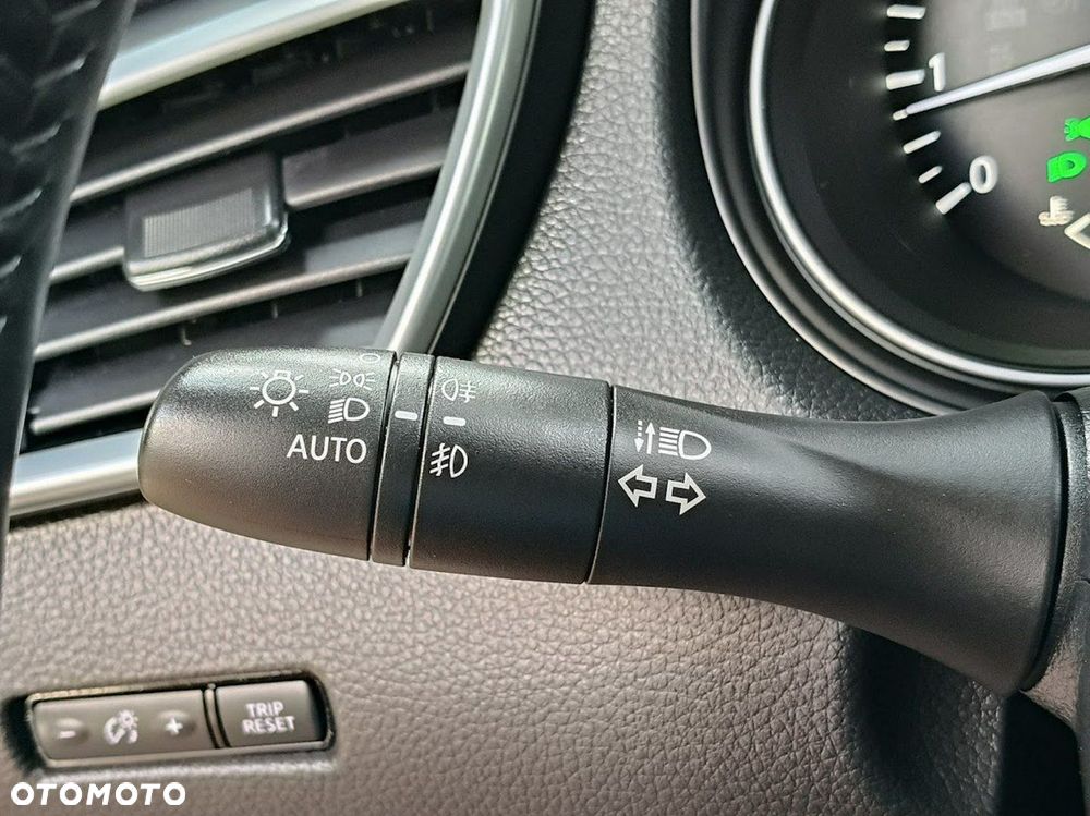 Nissan Qashqai 1.6 DIG-T Tekna - 23