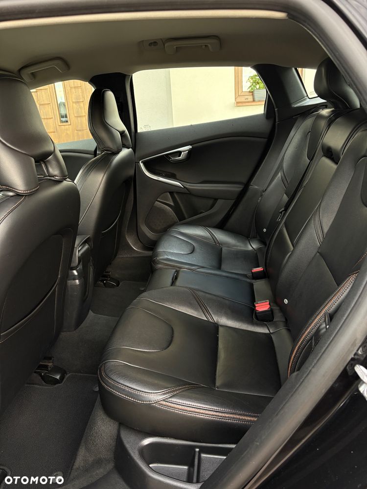 Volvo V40 Cross Country D3 Summum - 14