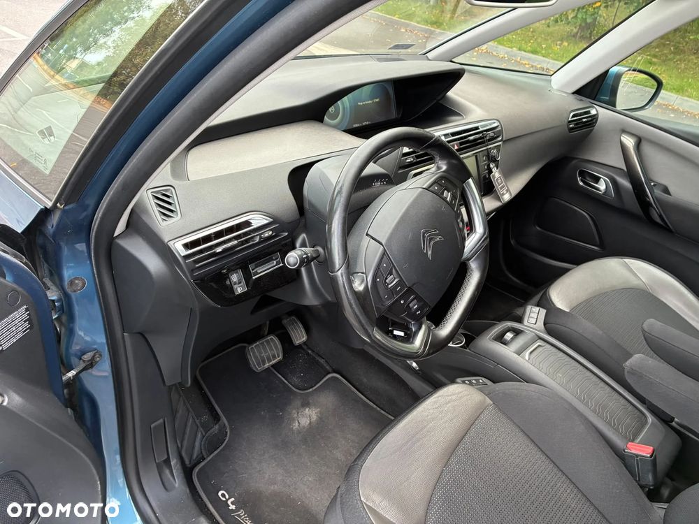 Citroën C4 Picasso - 6