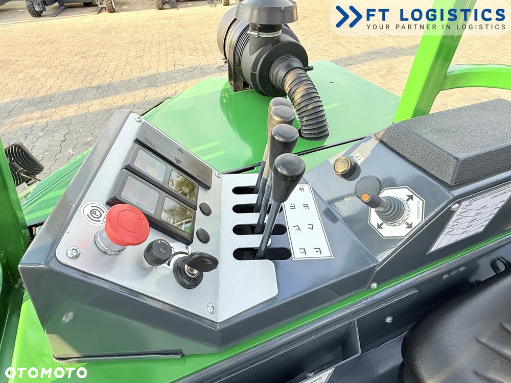 Combilift WÓZEK CZTEROKIERUNKOWY - WIELOKIERUNKOWY | COMBILIFT CB3000 | DIESEL | TRIPLEX 4900MM | JAK NOWY | PRZESUW WIDEŁ | POZYCJONER | WOLNY SKOK | NOWE OPONY | PO SERWISIE | STAN IDEALNY | Szeroka oferta wózków czterokierunkowych i bocznych, dopasowanych do różnorodnych potrzeb i zastosowań - 17