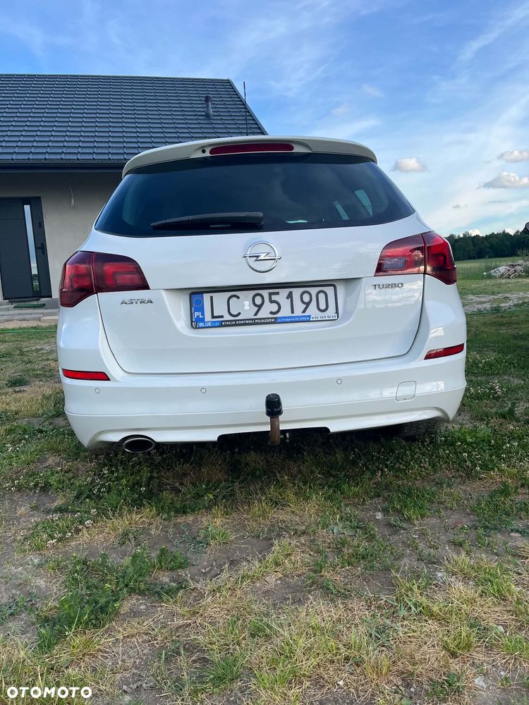 Opel Astra 1.6 T Sport - 2