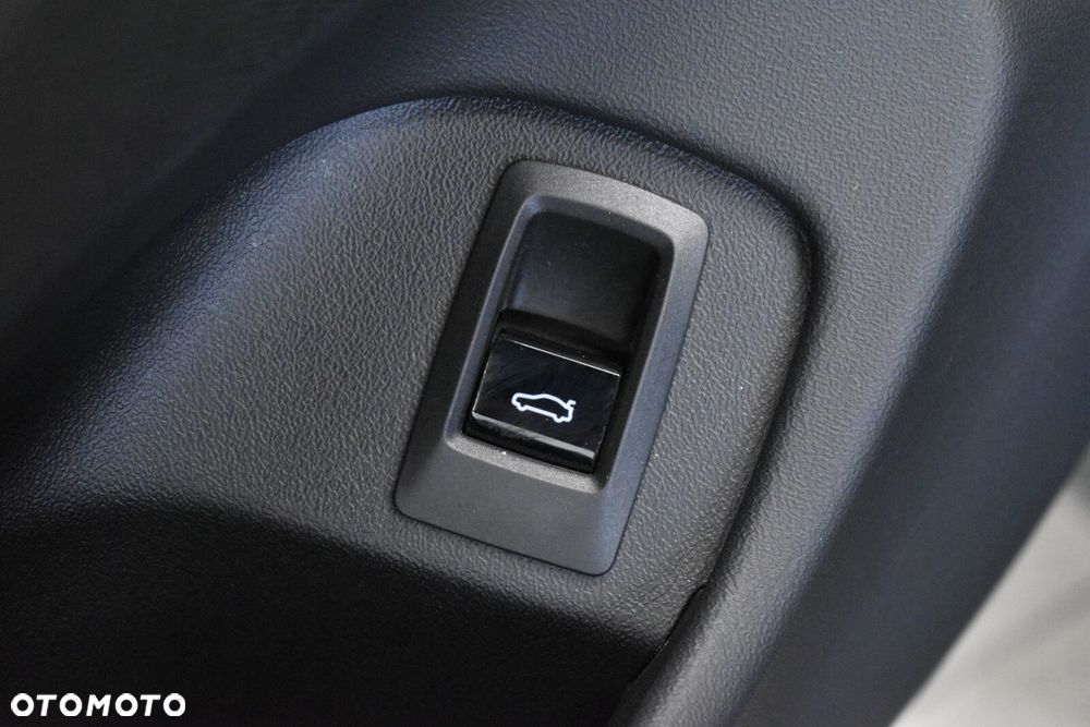 BMW Seria 5 - 10