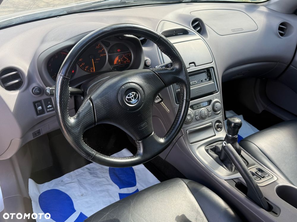 Toyota Celica Standard - 19