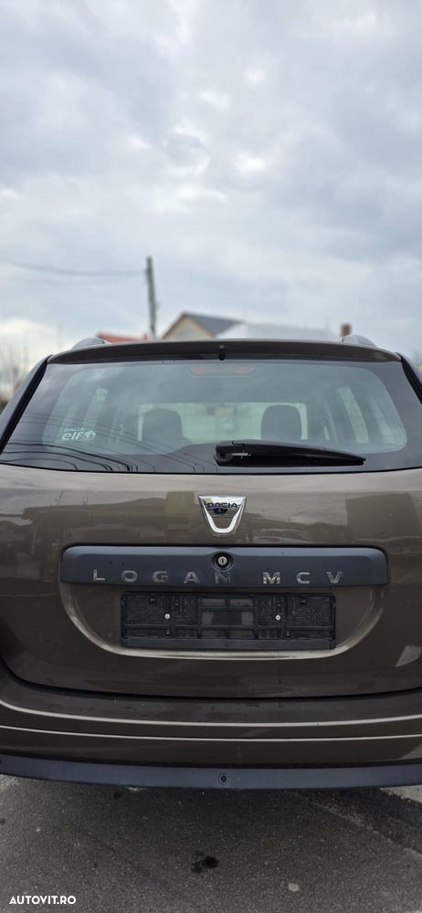 Dacia Logan 0.9 TCe 90 CP Prestige - 6
