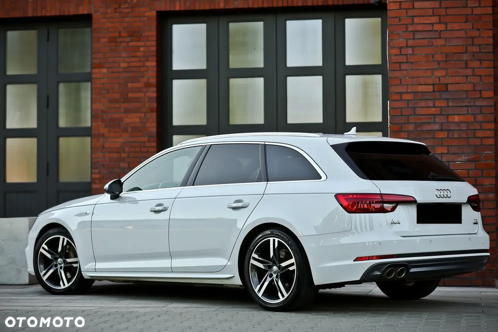 Audi A4 Avant 2.0 TDI S tronic quattro sport - 12