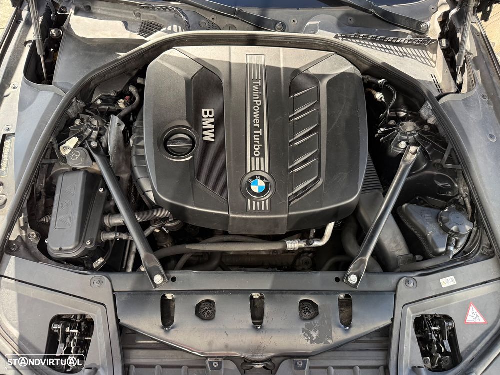 BMW 525 d Pack M Auto - 25
