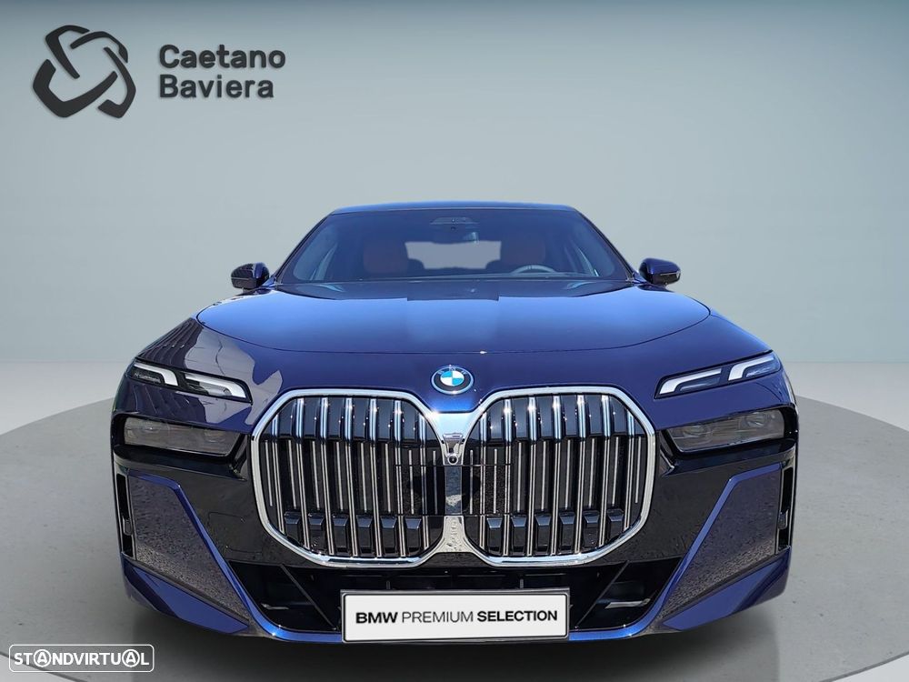 BMW 750 750e xDrive Pack Desportivo M - 2