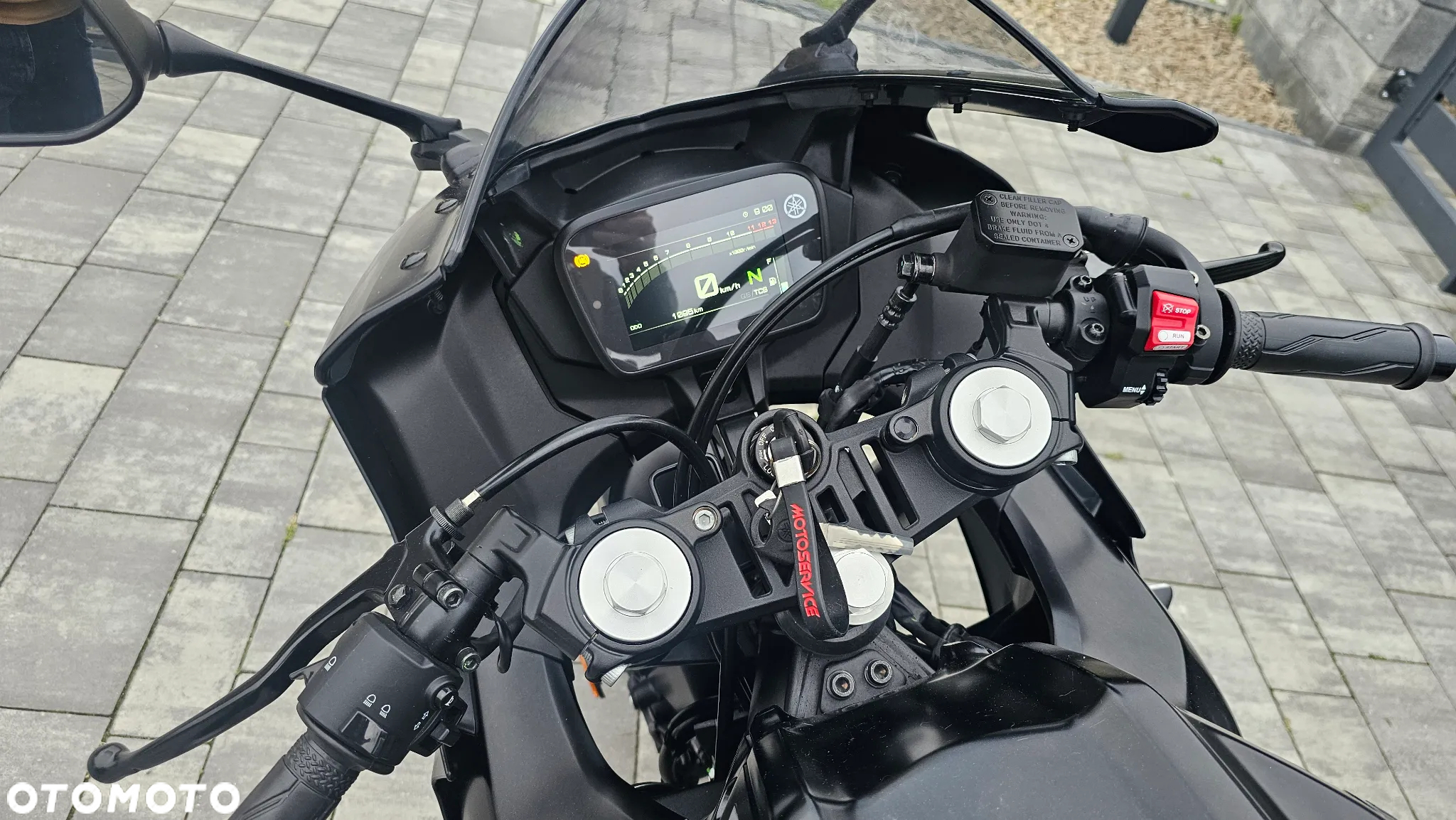 Yamaha YZF - 6