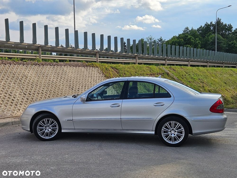 Mercedes-Benz Klasa E - 15
