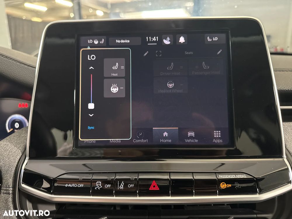 Jeep Compass - 22