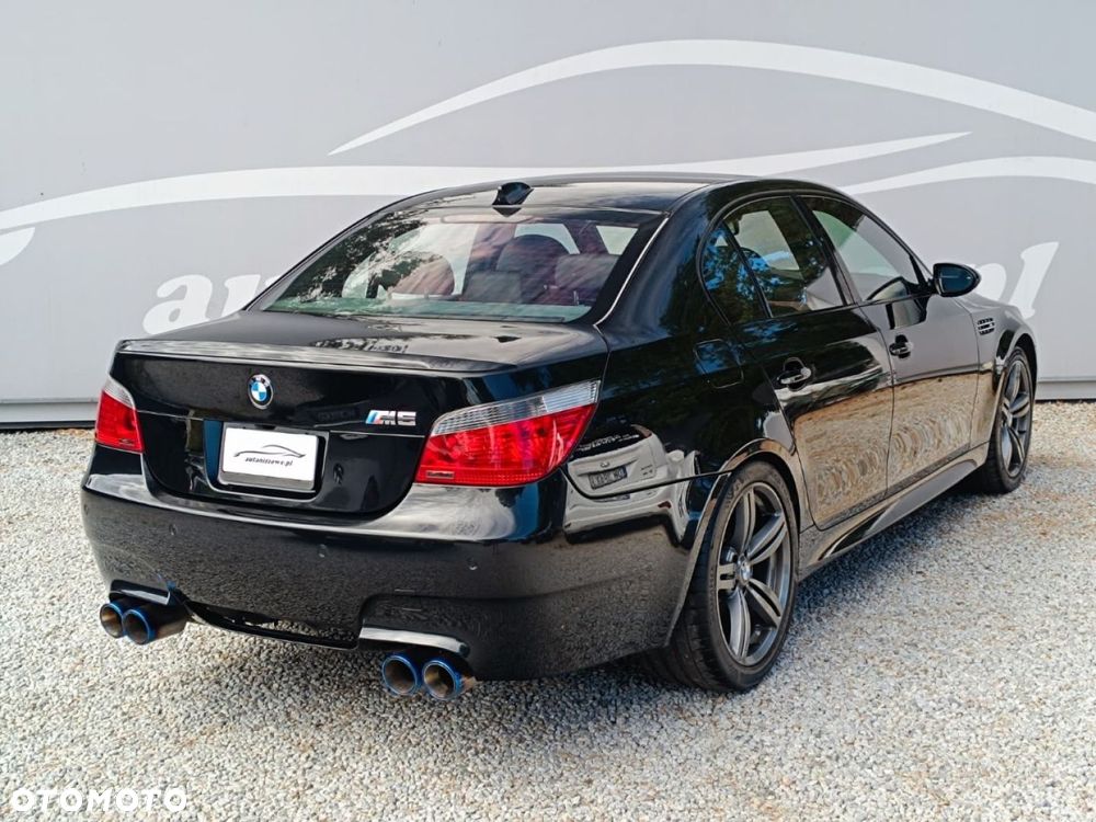 BMW M5 Standard - 3