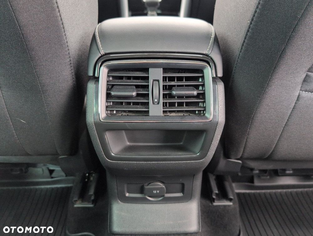 Skoda Karoq 1.5 TSI ACT Selection DSG - 13