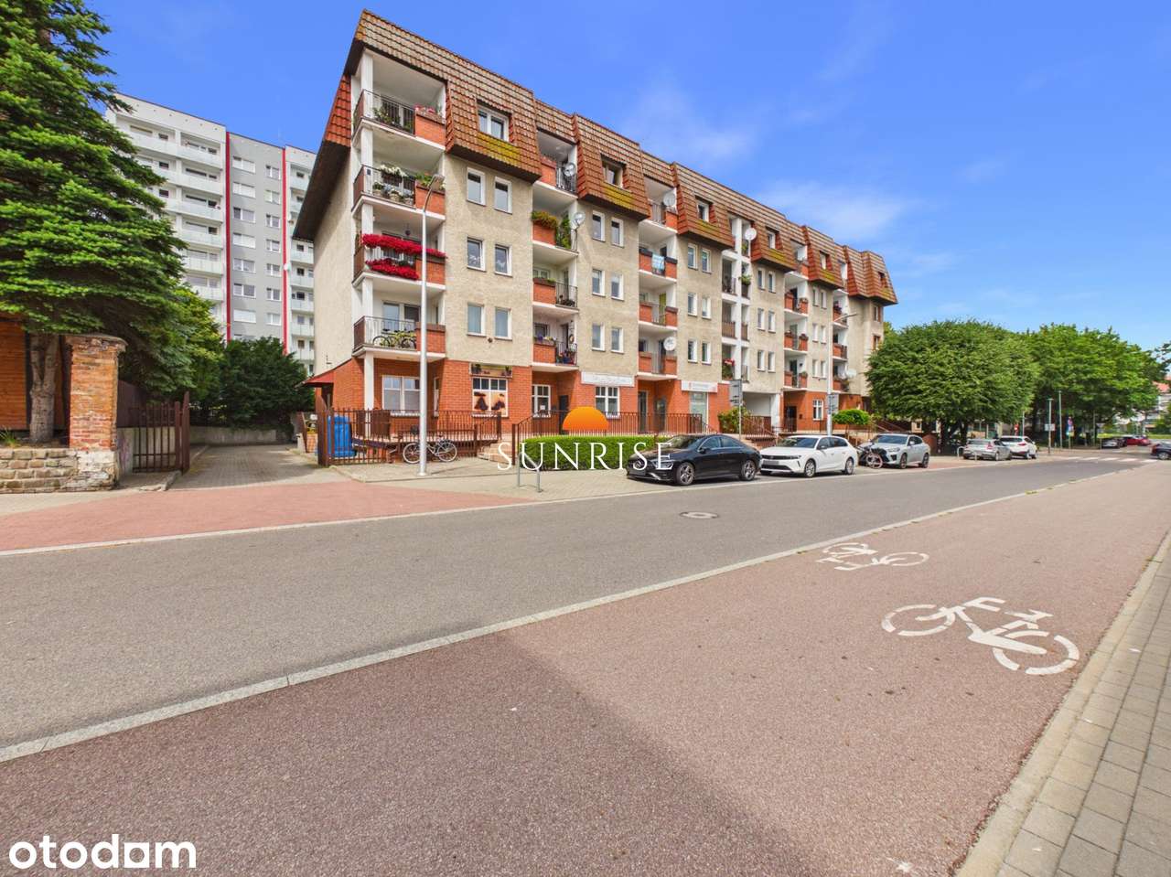 3 min do centrum | 2 balkony | Po remoncie | 65,87 m²