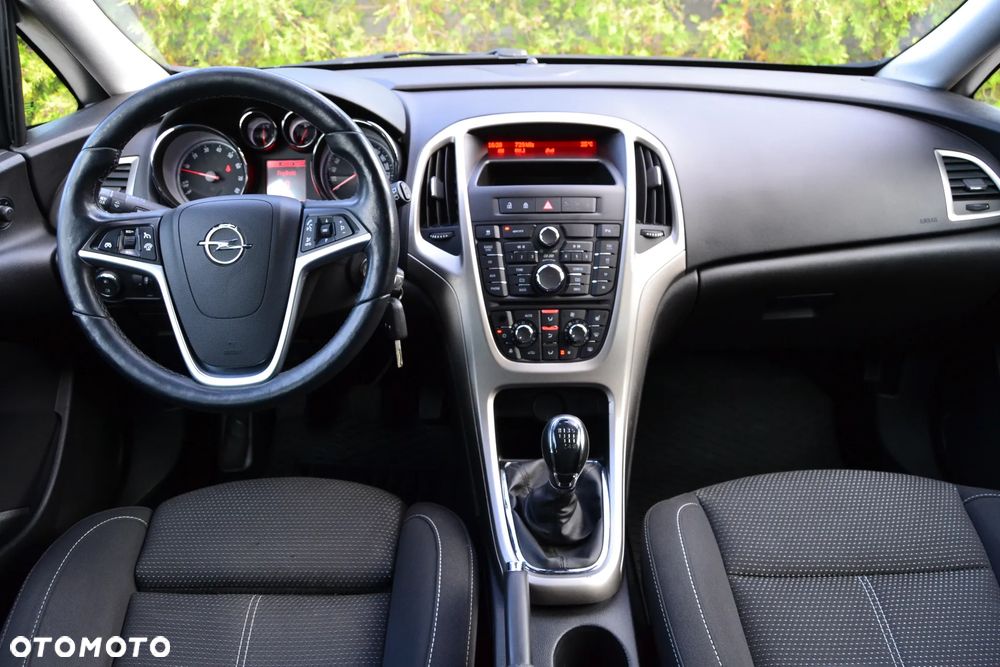 Opel Astra 1.4 T Cosmo S&S - 29
