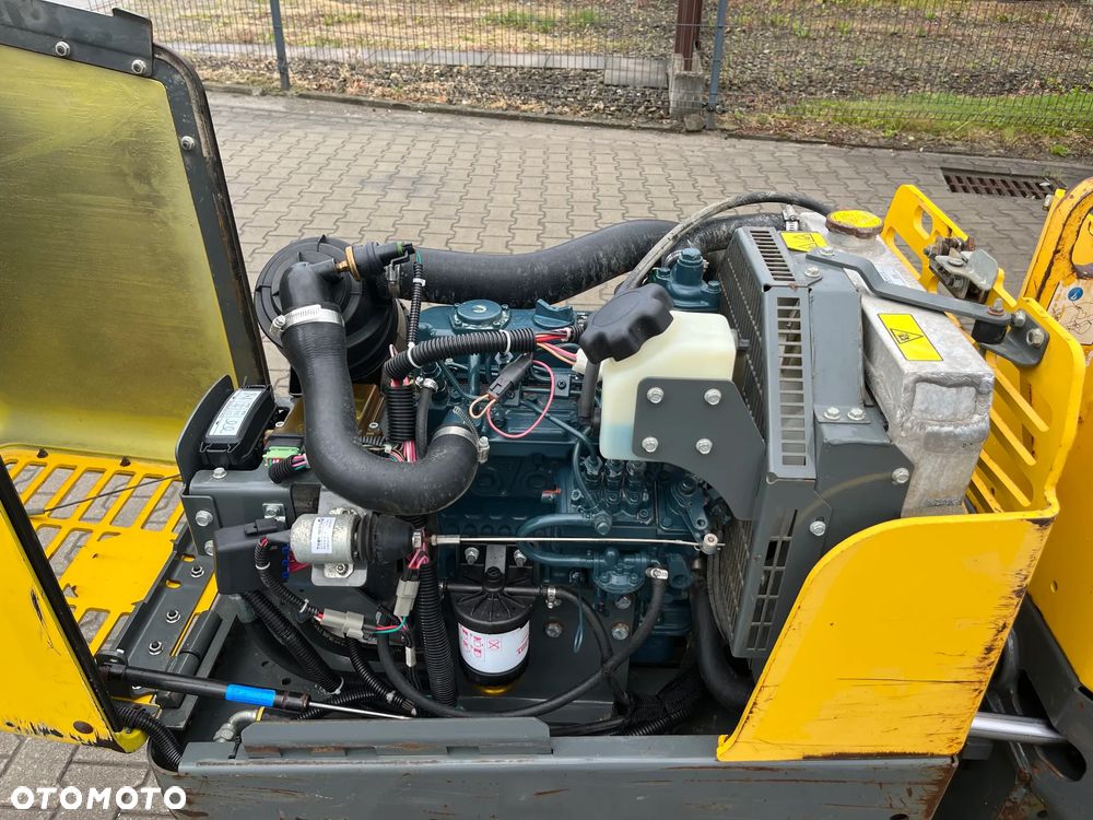 Wacker Neuson RT SC3 - 9