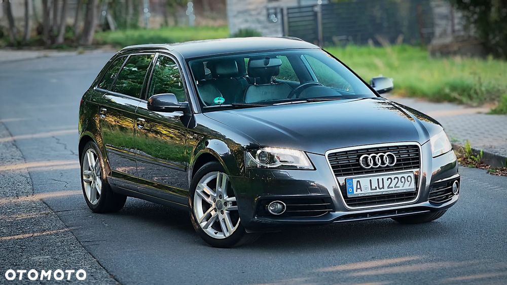 Audi A3 Sportback 2.0 TDI DPF S line Sportpaket - 8