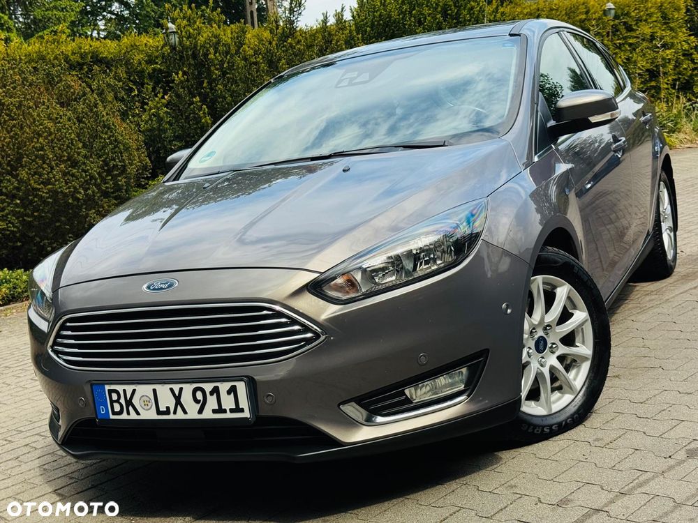Ford Focus 2.0 TDCi DPF Start-Stopp-System Titanium - 4