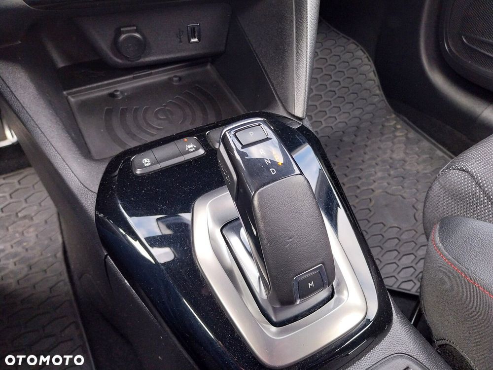 Opel Corsa 1.2 GS Line Plus Pack S&S - 32