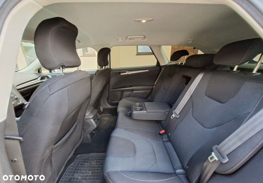 Ford Mondeo - 18
