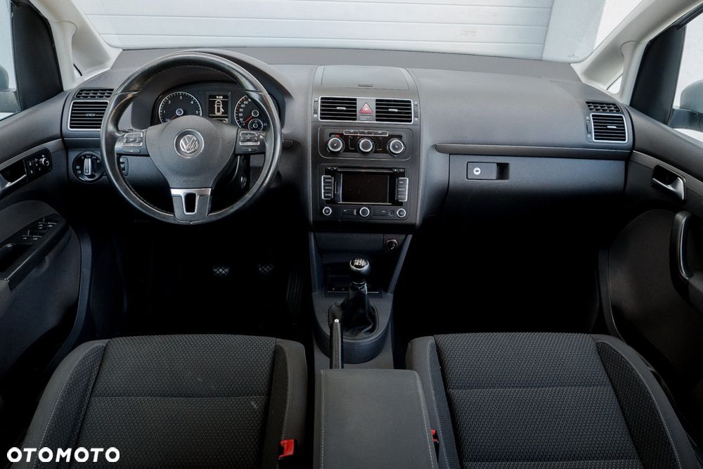Volkswagen Touran 2.0 TDI Highline - 32