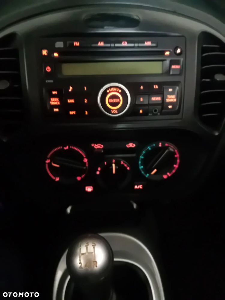 Nissan Juke 1.6 N-Connecta - 28