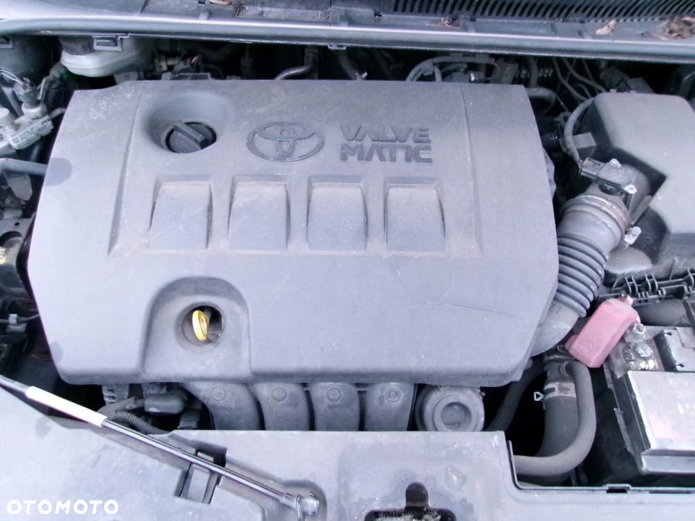 SILNIK 1.8 16V  A2ZR  AVENSIS T27  VERSO - 1