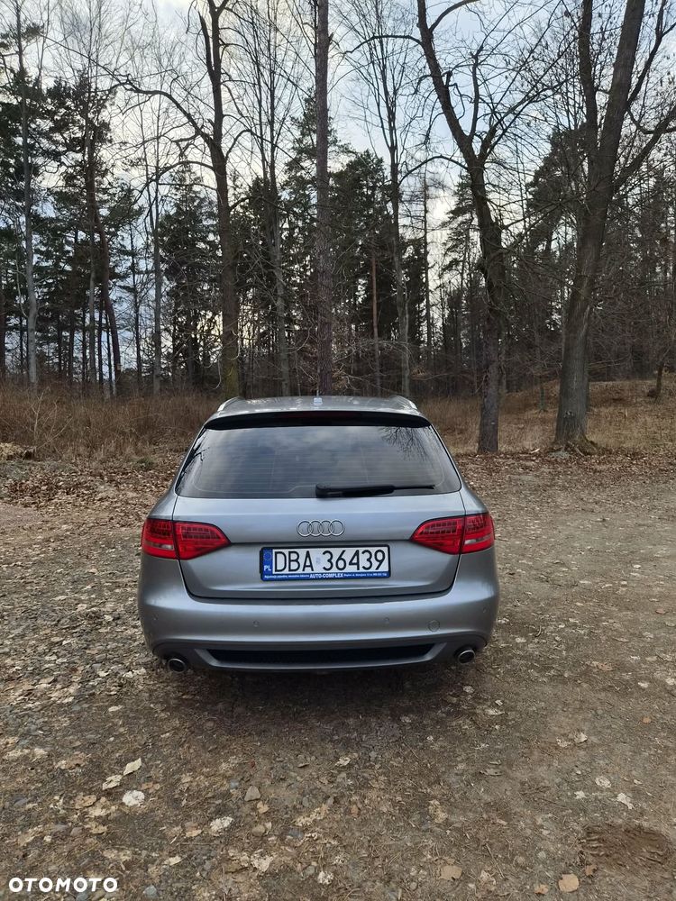 Audi A4 Avant 3.0 TDI DPF quattro S tronic S line Sportpaket - 4