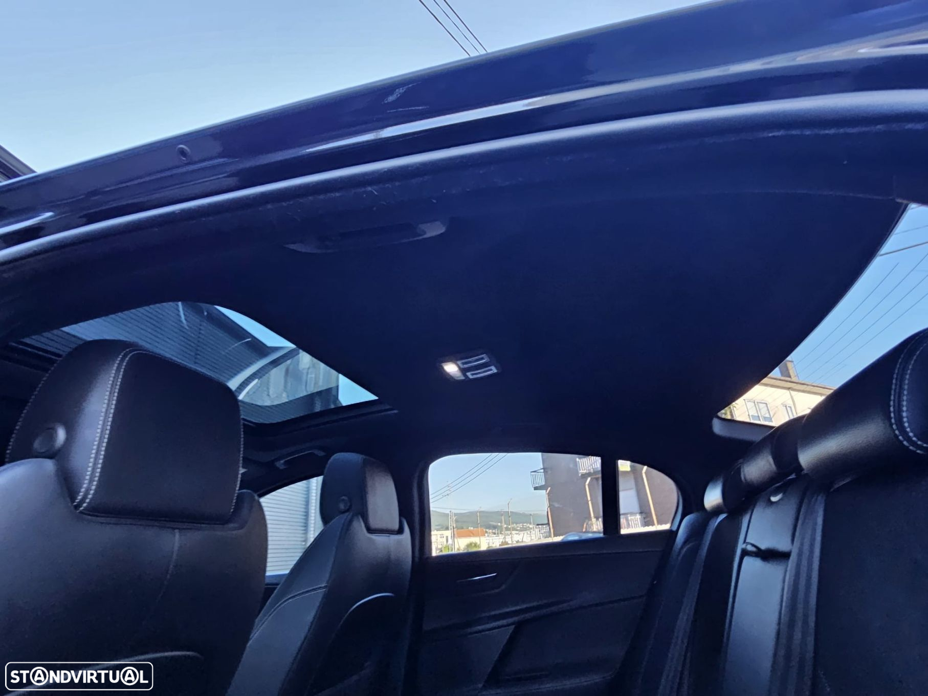 Jaguar XE 2.0 D R-Sport Aut. - 25