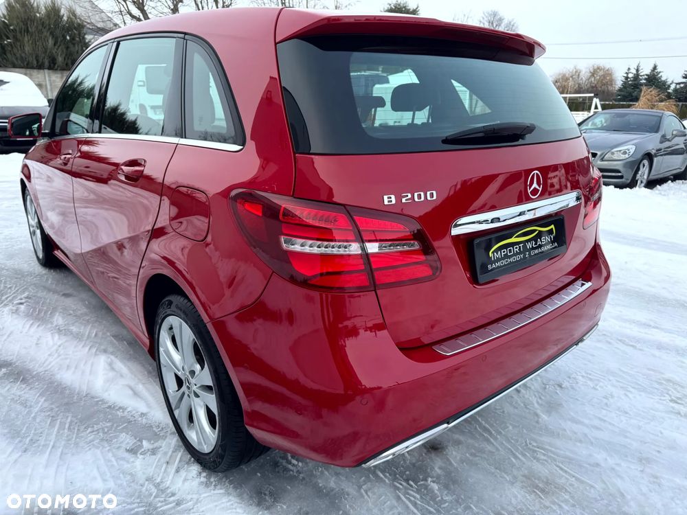 Mercedes-Benz Klasa B 200 7G-DCT Edition - 39