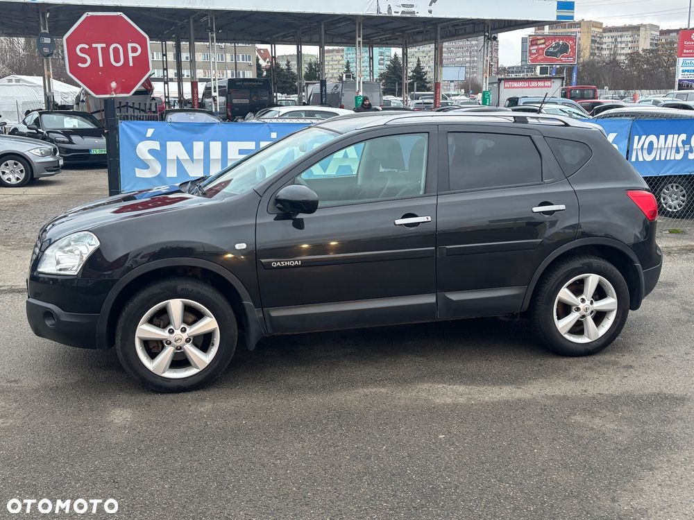 Nissan Qashqai 2.0 dCi 4 x 4 DPF I-Way - 17