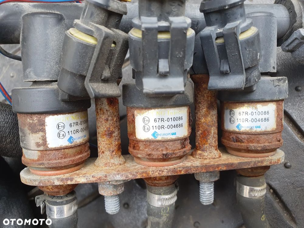 LISTWA WTRYSKOWA LPG 67R010086 6 CYLINDRÓW KOMPLET LPG CNG - 5