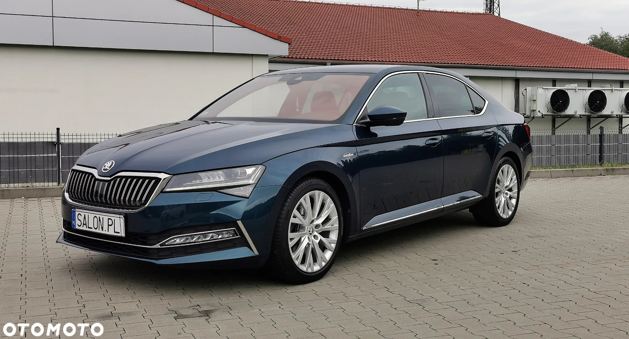 Skoda Superb 2.0 TSI L&K DSG - 8