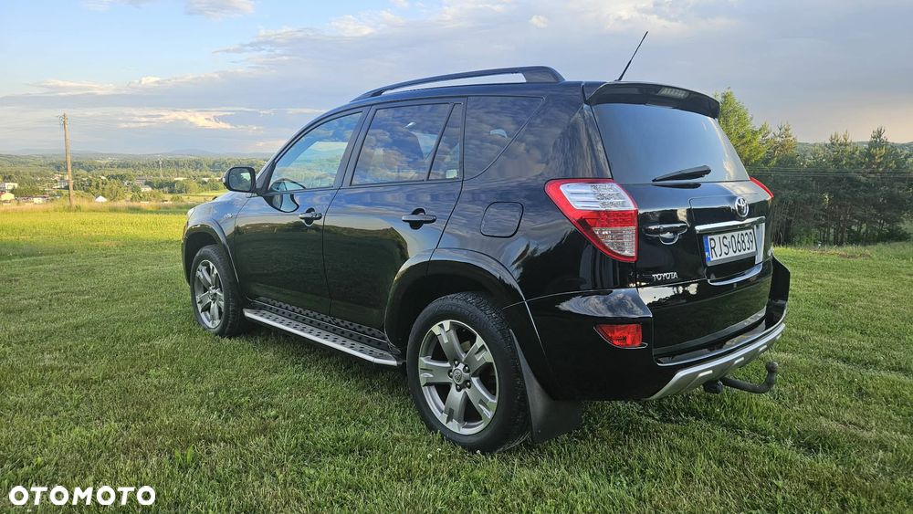 Toyota RAV4 2.2 D-CAT 2010 - 10