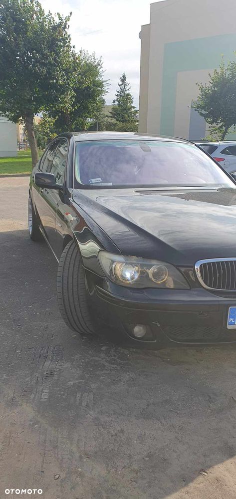 BMW Seria 7 740i L - 1