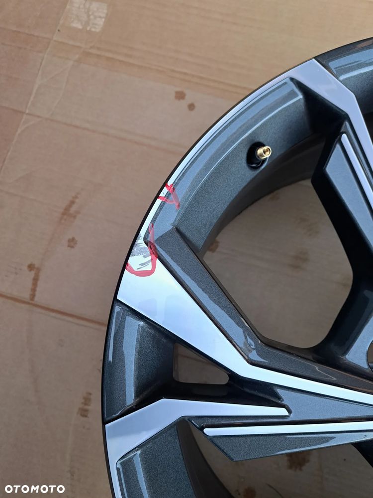 Felga aluminiowa Audi A3 S3 18 Cali 8Y0601025H E-8.0Jx18H2-N ET 46 1x Alufelge Felge Wheel Audi A3 S3 - 8