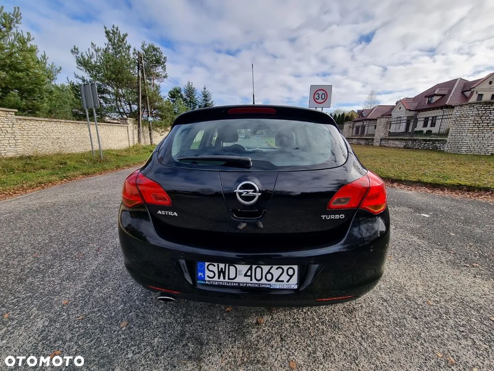 Opel Astra 1.4 T Enjoy S&S - 6