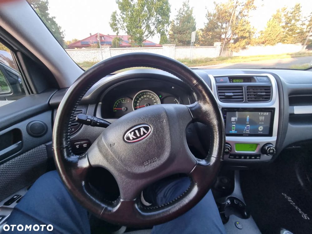 Kia Sportage 2.0 Expedition + - 28