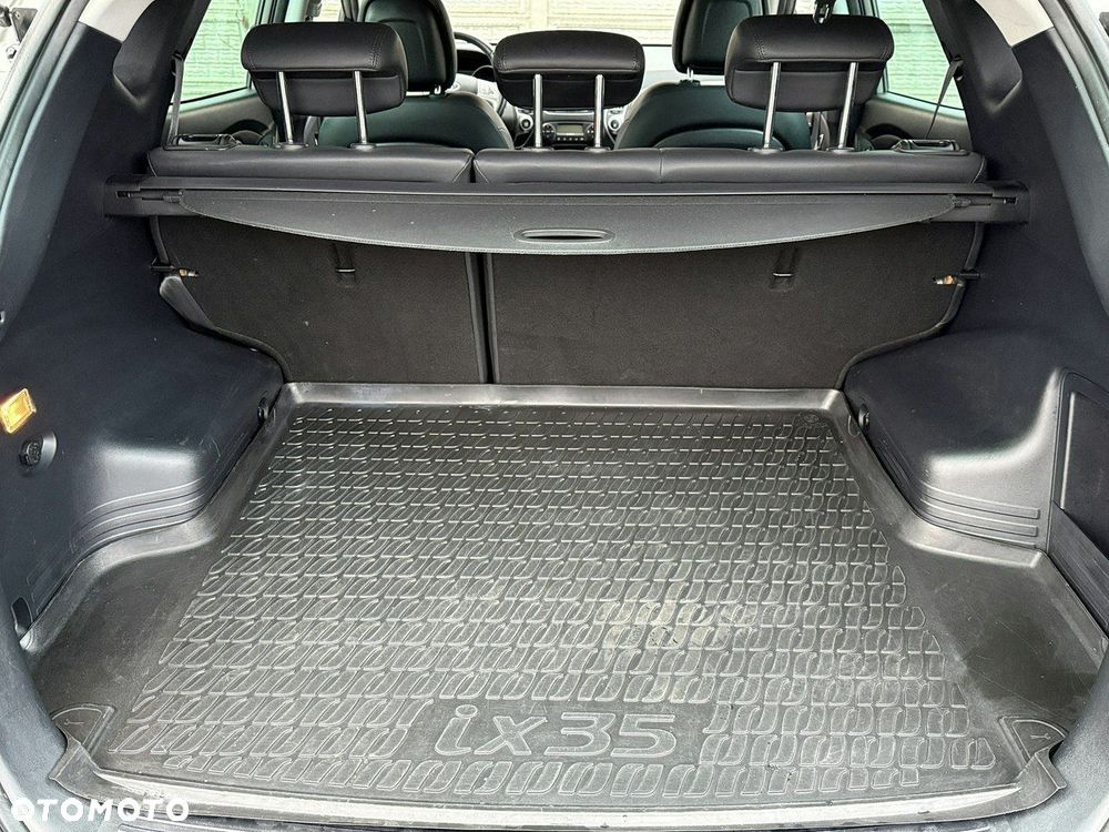 Hyundai ix35 2.0 Premium 2WD - 14