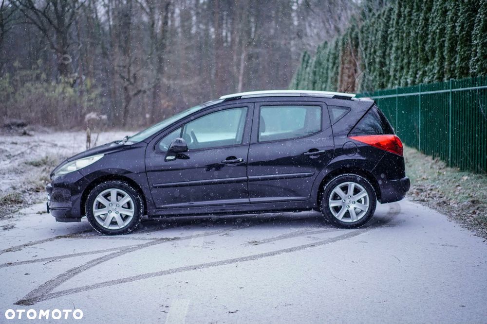 Peugeot 207 120 VTi Sport - 11