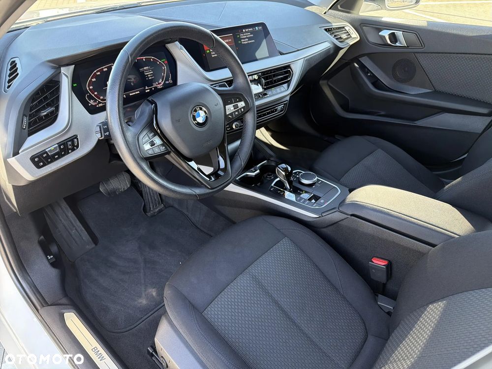 BMW Seria 1 118i Advantage - 20