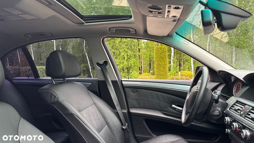 BMW Seria 5 530d Edition Exclusive - 26