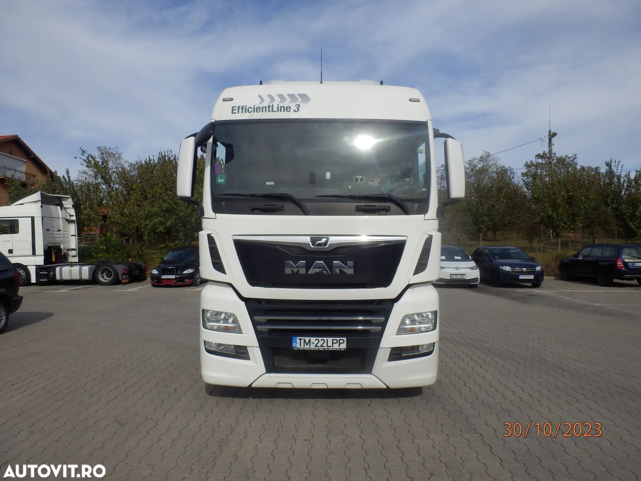 MAN TGX 18.460 MEGA Low Deck - 1