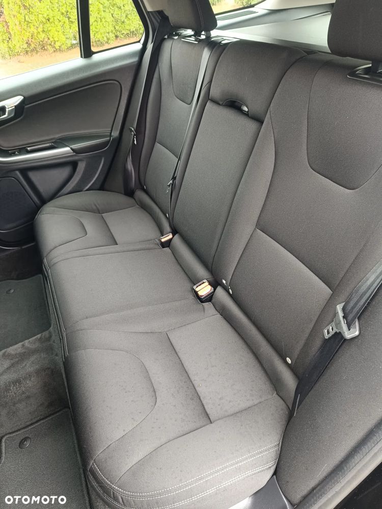 Volvo V60 D2 Drive-E Dynamic Edition (Momentum) - 13